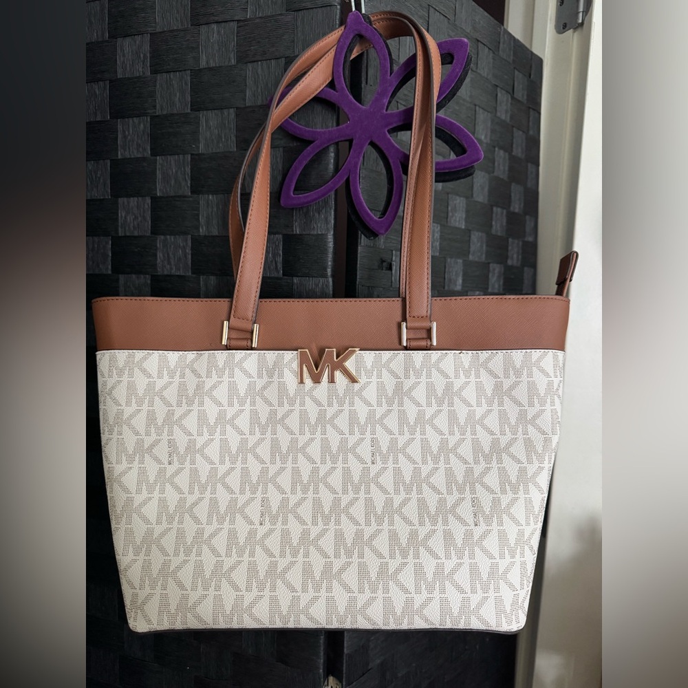 Michael Kors Brown and Cream Tote Bag